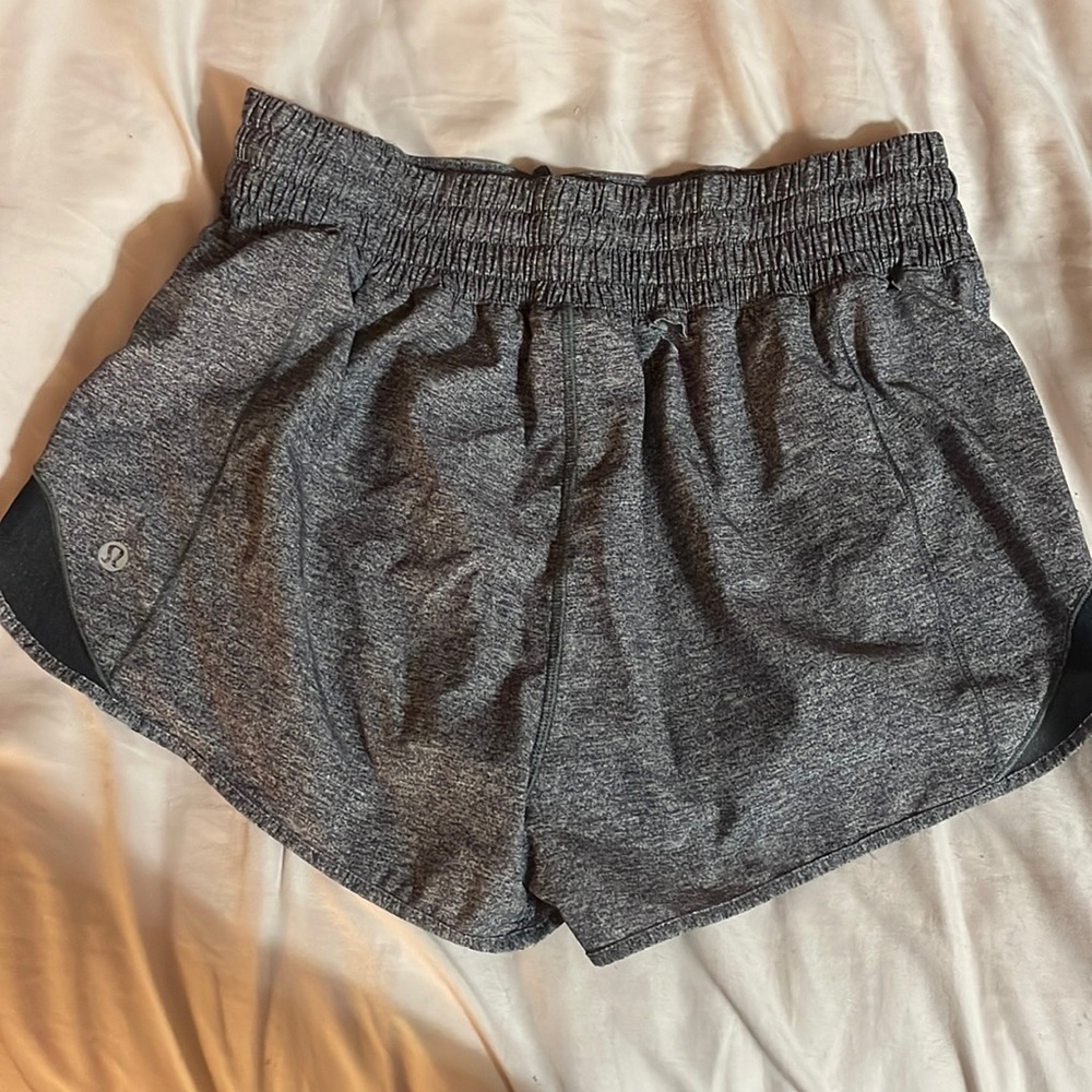 Hotty Hot Mid-Rise Lined Short 2’ Color- heather Lux Multi Black/Heathered